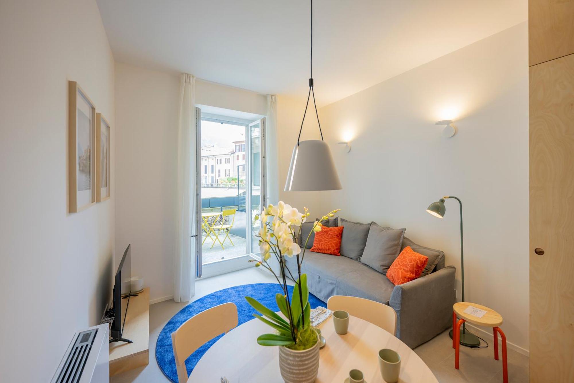Torre Apartment Lecco